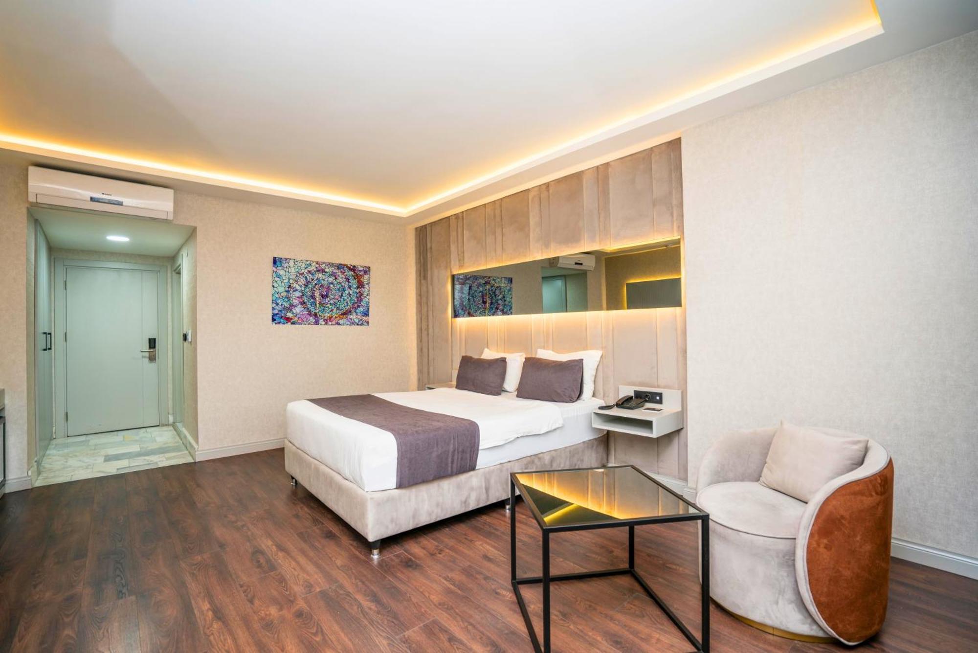 216 Station Suite Gebze Buitenkant foto