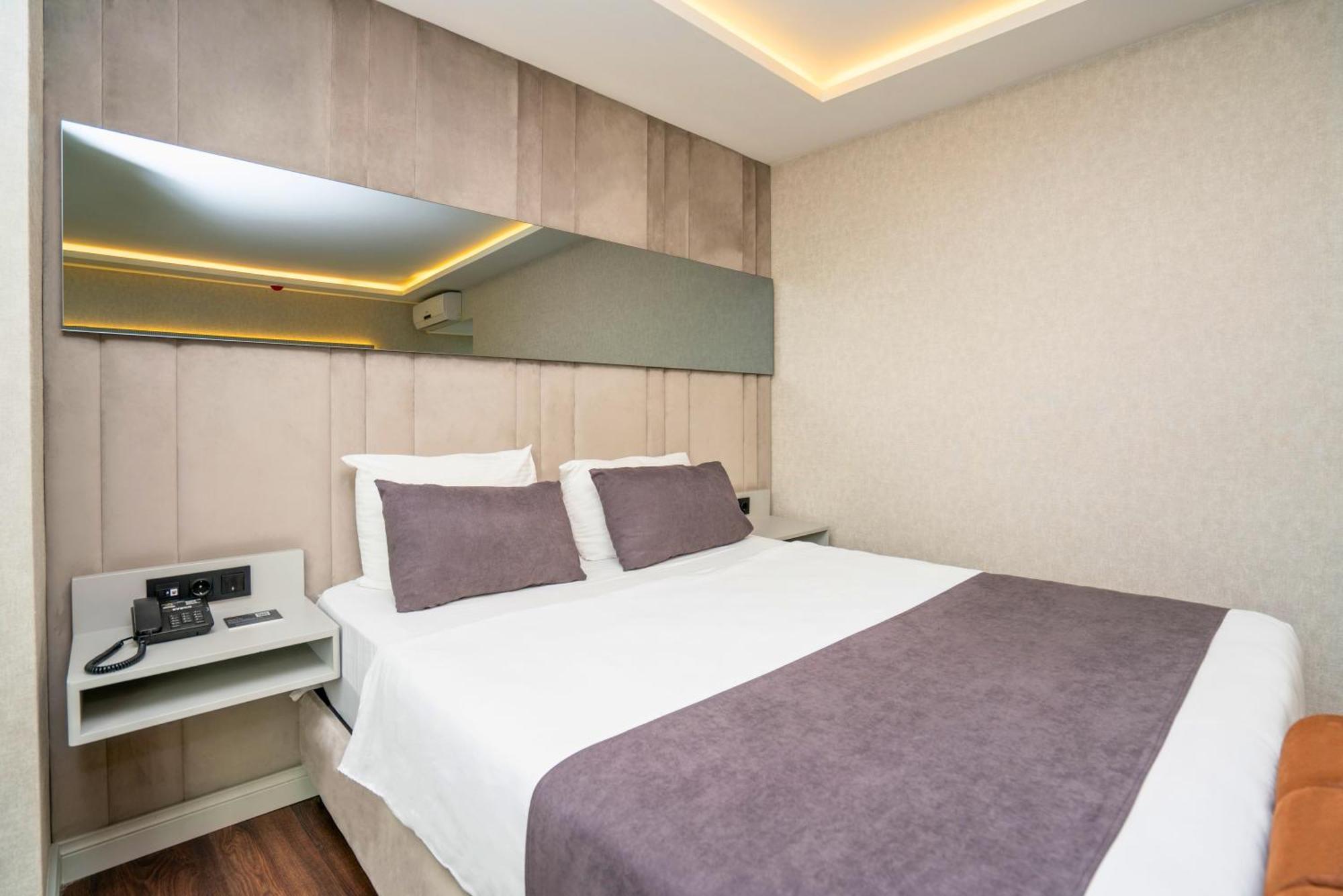216 Station Suite Gebze Buitenkant foto