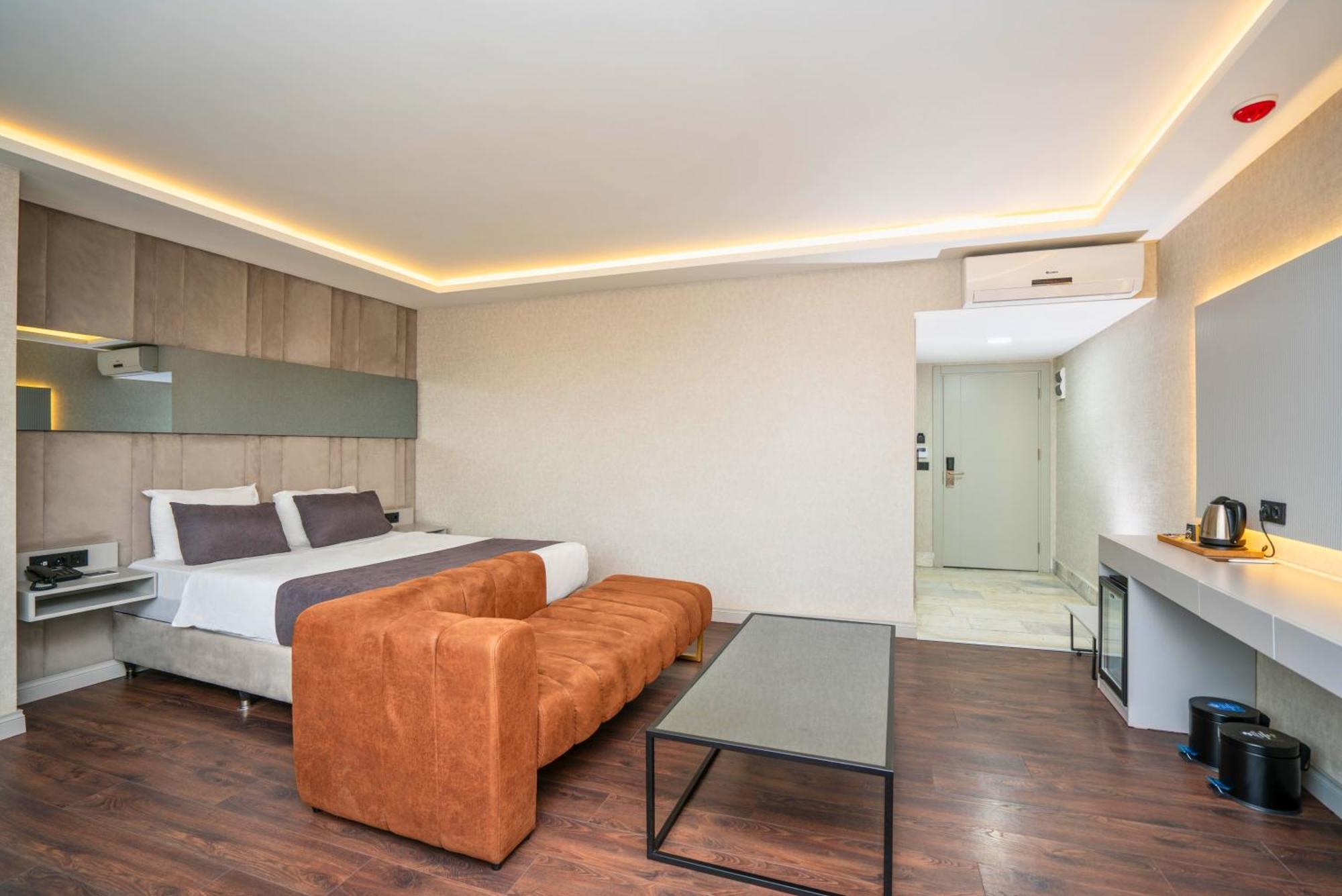 216 Station Suite Gebze Buitenkant foto